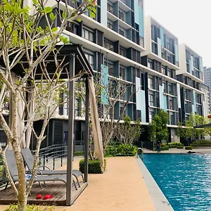 bkastaycationcoresoho-suite-kotawarisan-nearklia.kualalumpurs-hotels.com/